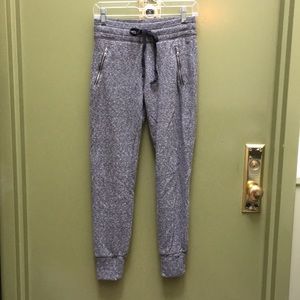 XS gray heathered American Eagle joggers